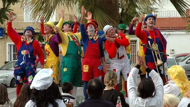 Doce chirigotas, trece comparsas y dos cuartetos en el concurso de carnaval de Los Palacios