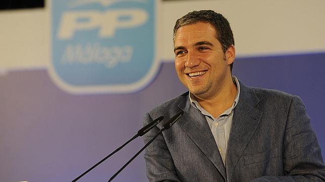 El PP andaluz cierra filas en torno a Moreno Bonilla