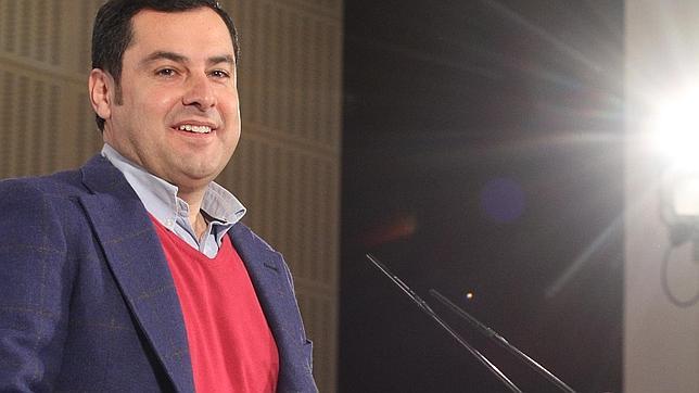 Moreno Bonilla, arreglado pero informal