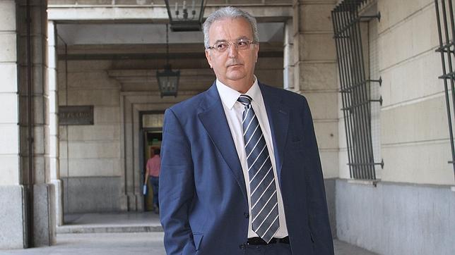 Caso ERE: El exconsejero de Empleo dice que han embargado por error a su exesposa