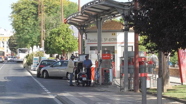 Cuatro nuevas gasolineras repartidas por los barrios de Sevilla