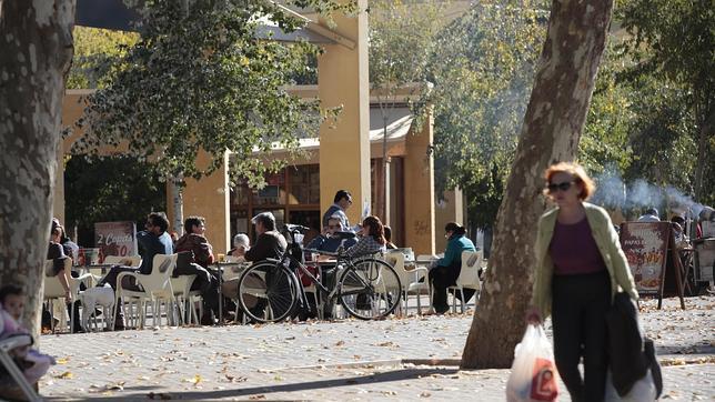 Los bares de Sevilla pueden estar abiertos hasta las dos de la madrugada