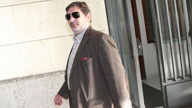 Guerrero lo mete de «intruso» en un ERE tras conocerlo en un hotel