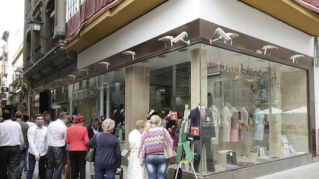 El Gobierno favorece la libertad horaria que quieren los empresarios sevillanos