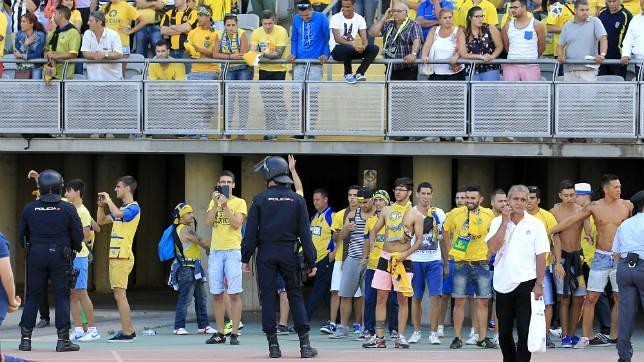 Piden cárcel para tres personas que invadieron el Estadio Gran Canaria