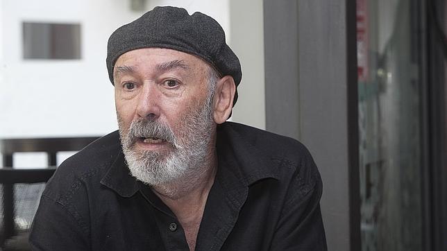 Paco Martín: «Hipotequé mi casa para sacar a Hombres G»