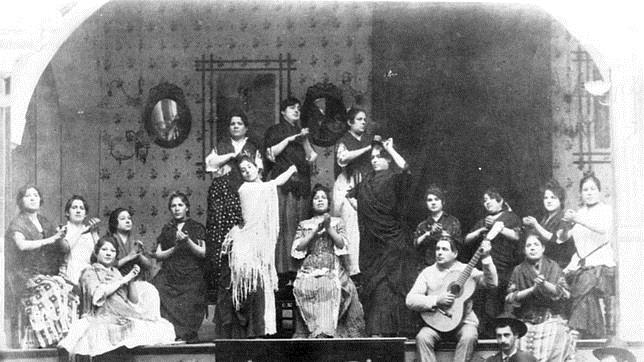 Ruta por la Bienal del siglo XIX: los cafés cantantes de Sevilla
