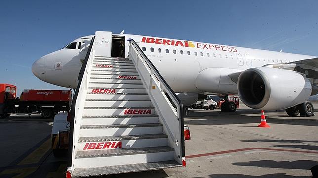 Así han reaccionado los lectores de ABC de Sevilla al nuevo vuelo Sevilla - Madrid