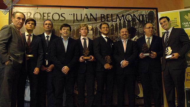 Los triunfadores de la temporada recogen los trofeos «Juan Belmonte»