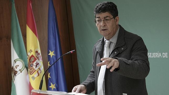 Valderas: «Quien ha incumplido unilateralmente es la presidenta de la Junta y el PSOE»