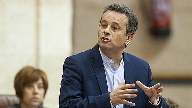 IU ve la «mano» de Felipe González en la ruptura del pacto andaluz