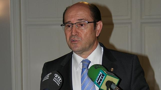 El alcalde avanza un presupuesto para 2015 de 17,2 millones de euros