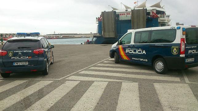 Más policías especializados en los puertos de Cádiz