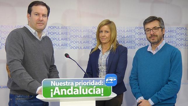 El PP critica al PSOE por apropiarse de Andalucía