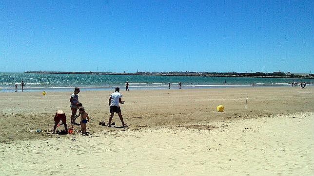 Acceso libre a los perros en las playas de El Puerto de Santa María