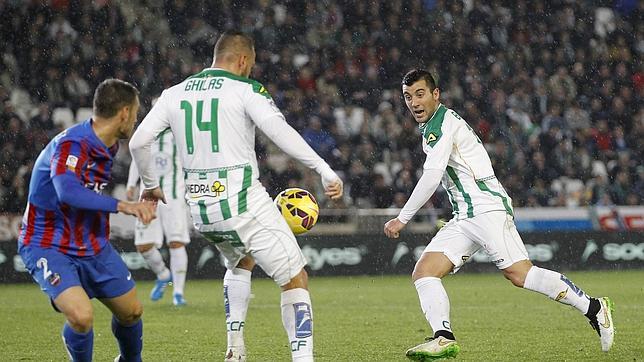 Borja: «El vestuario está concienciado de que el partido contra el Getafe es vital»