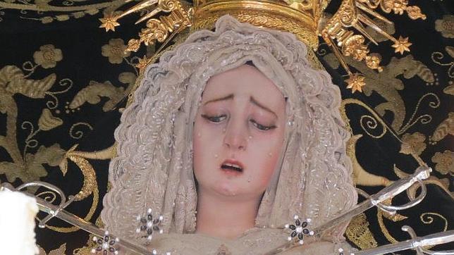 Roban cinco anillos a la Virgen de los Dolores de la cofradía de los Servitas de Lucena