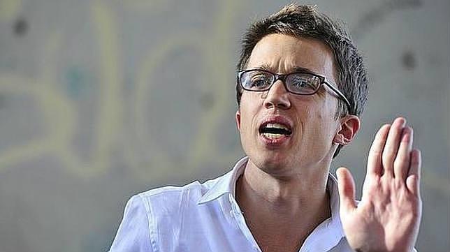 Errejón intenta evitar que se le cierren las puertas de la Universidad de Málaga