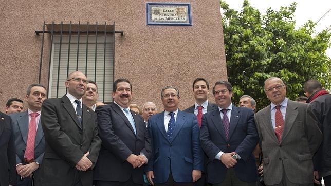 La panorámica de las calles rotuladas por Zoido