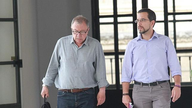 PSOE y Podemos concluyen sin acuerdo otra reunión para la investidura de Díaz