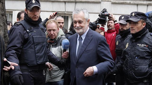 Griñán pide al Supremo que se declare no competente sobre él en los ERE