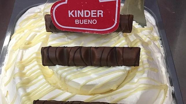 Helado de Kinder Bueno, el sabor más demandado de la heladería Mezquita