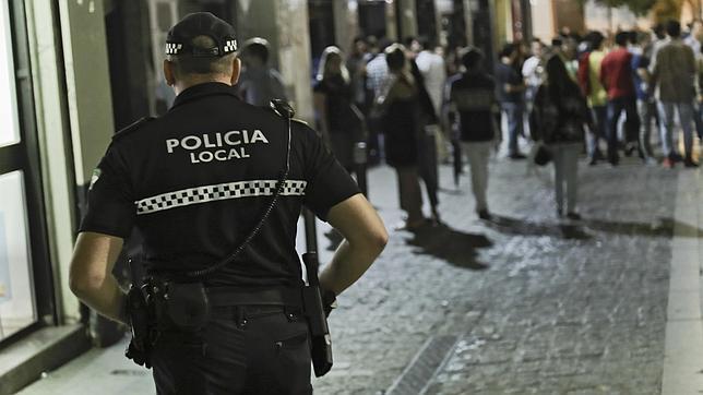 Ciudadanos pide a Espadas que tome medidas por el fraude en las oposiciones de la Policía Local