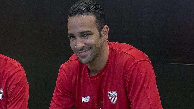 Adil Rami ya toca el césped en La Manga