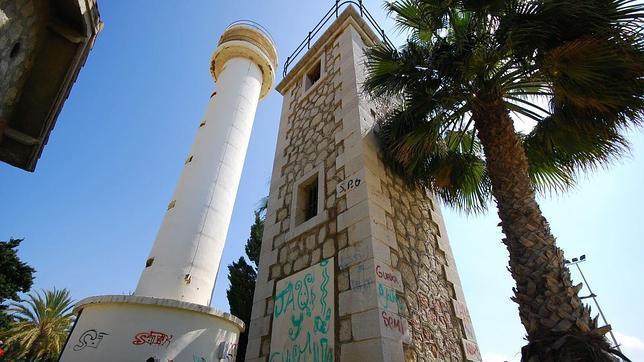 Faro de Torre del Mar (Málaga)