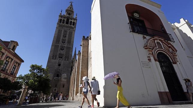 Sevilla vuelve a estar en alerta naranja y este miércoles llegará a los 41 grados