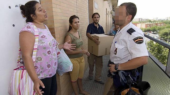 La Junta suspende las ayudas a los desahuciados y rectifica en cuanto trasciende