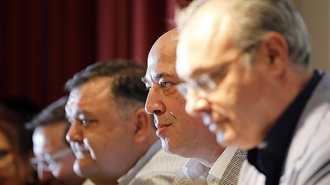 El PSOE pide triplicar los presupuestos para equipar Córdoba con el resto