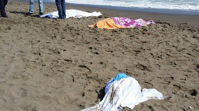 Doce ahogados en agosto elevan a 45 los fallecidos en Andalucía en este año