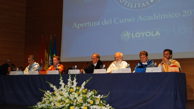 Inauguración del curso académico en Entrenúcleos