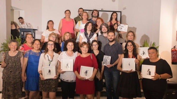 Las mujeres del barrio del Castillo están organizando en su barrio un festival flamenco