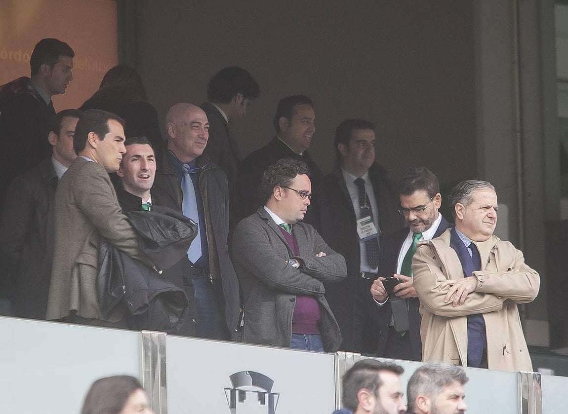 Las gradas en el partido contra el Mirandés