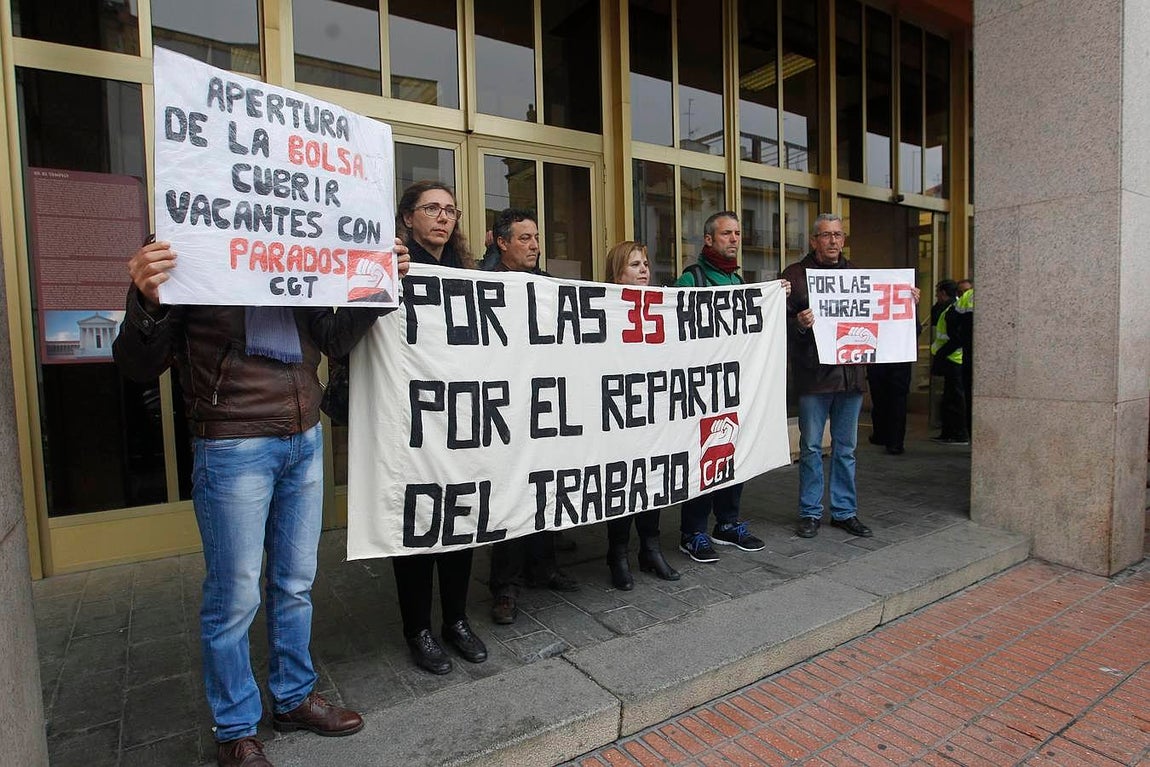 Las mejores imágenes de un Pleno marcado por la polémica