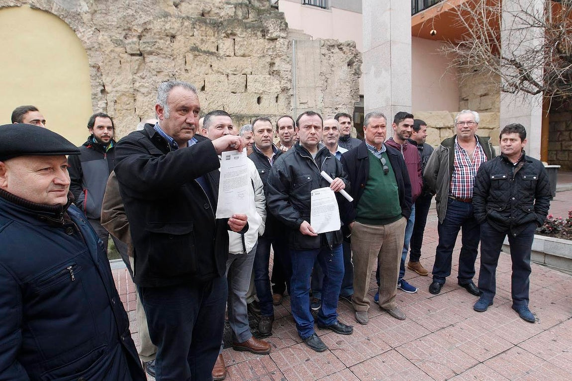 Las mejores imágenes de un Pleno marcado por la polémica