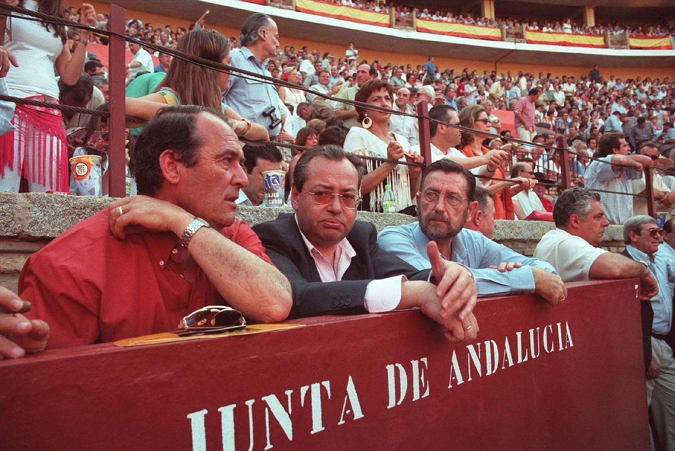 En imágenes, la izquierda que disfrutó de los toros en Los Califas