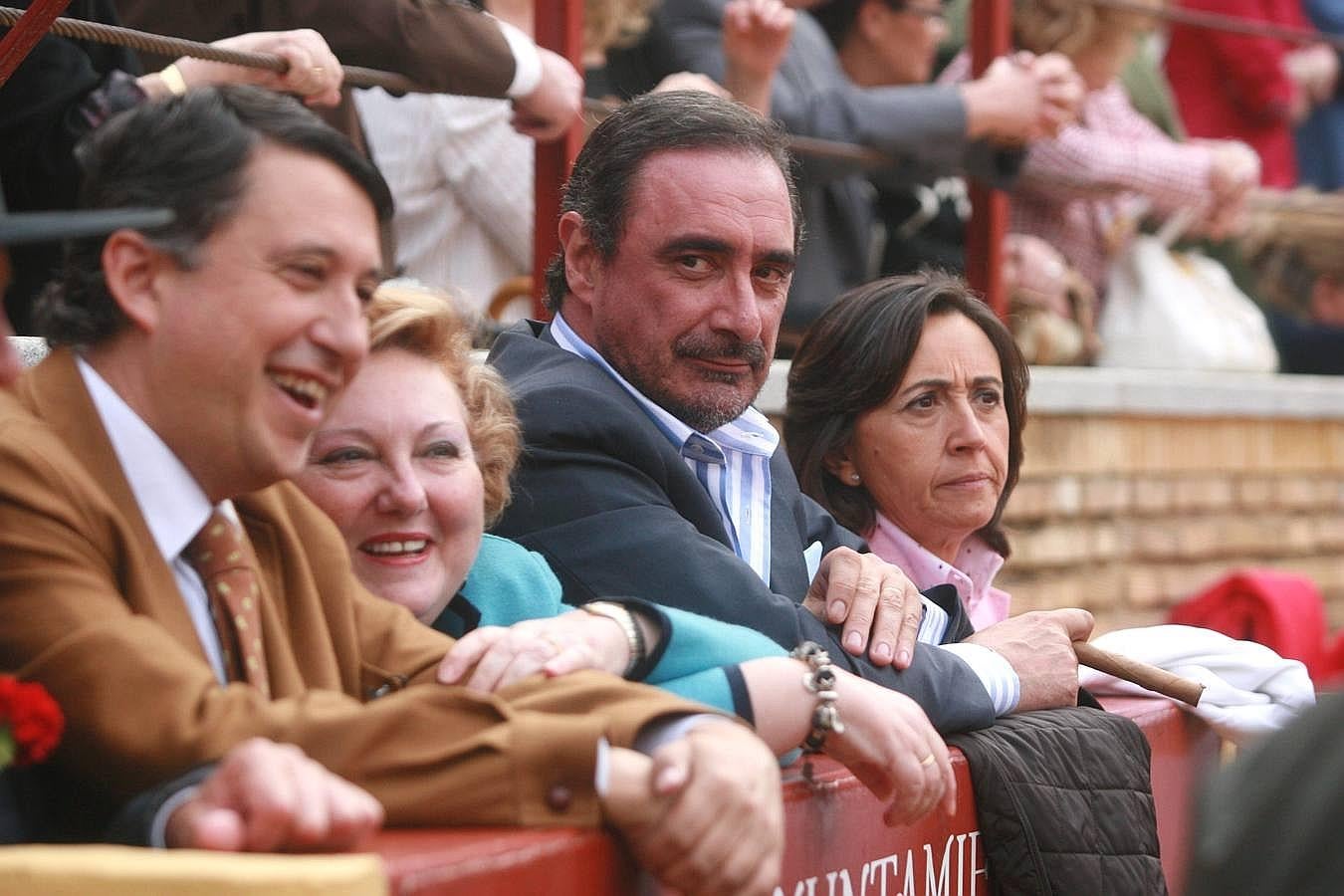 En imágenes, la izquierda que disfrutó de los toros en Los Califas
