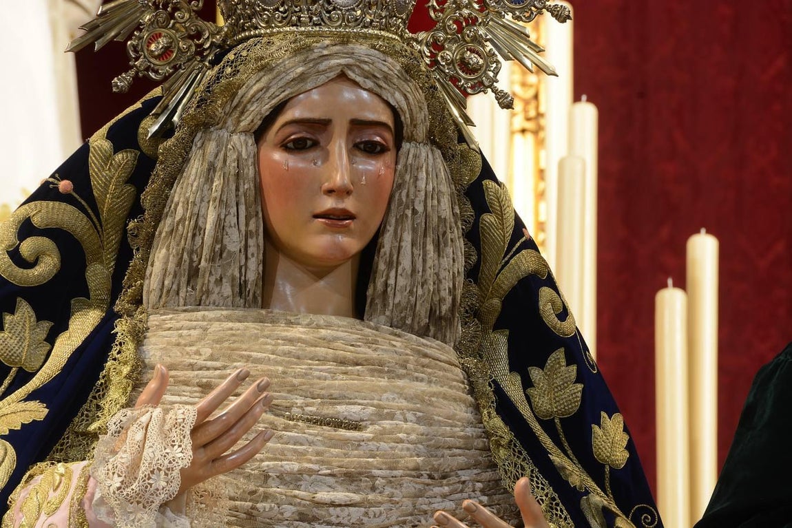 Nuevo esplendor para la Virgen del Dulce Nombre