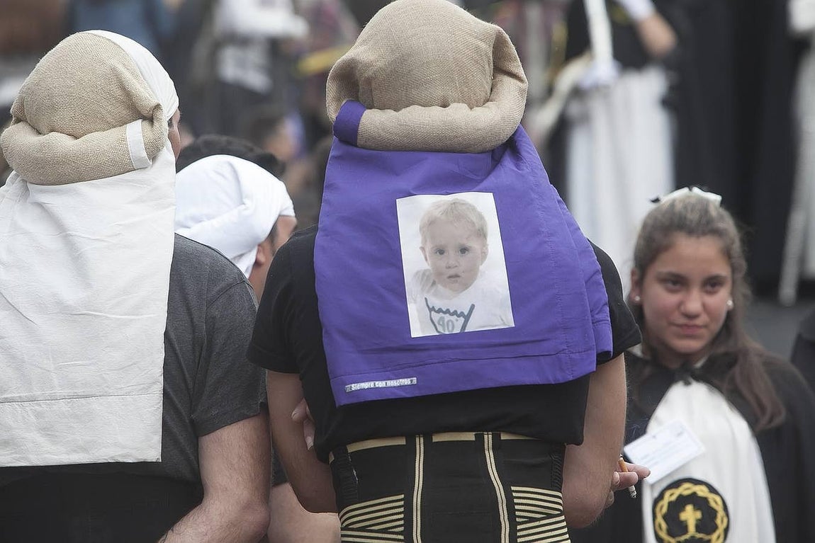 La lluvia obligó al Amor a volver a su templo