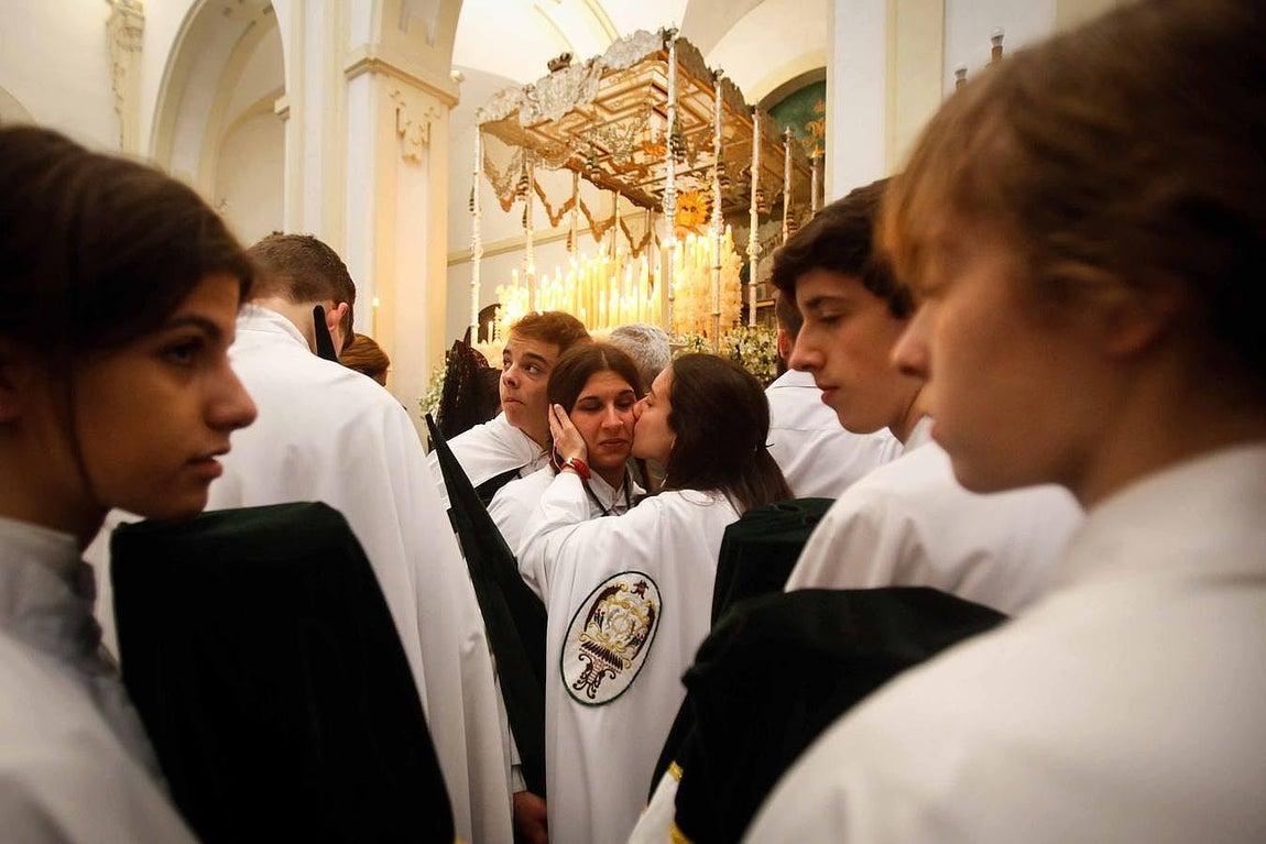 La Esperanza se quedó en su templo