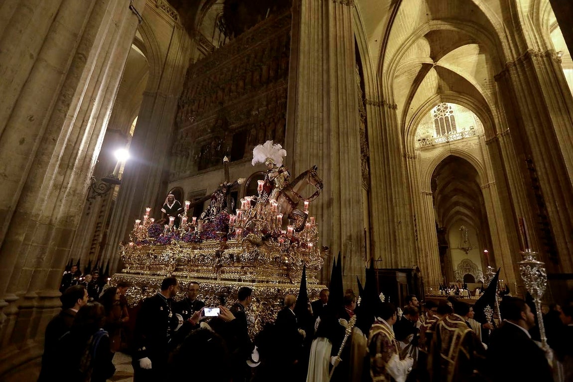 La Madrugada en el interior de la Catedral, por Serrano