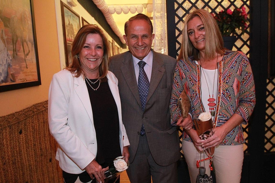 Conchita Riquelme, Antonio Pascual y Pilar Álvarez