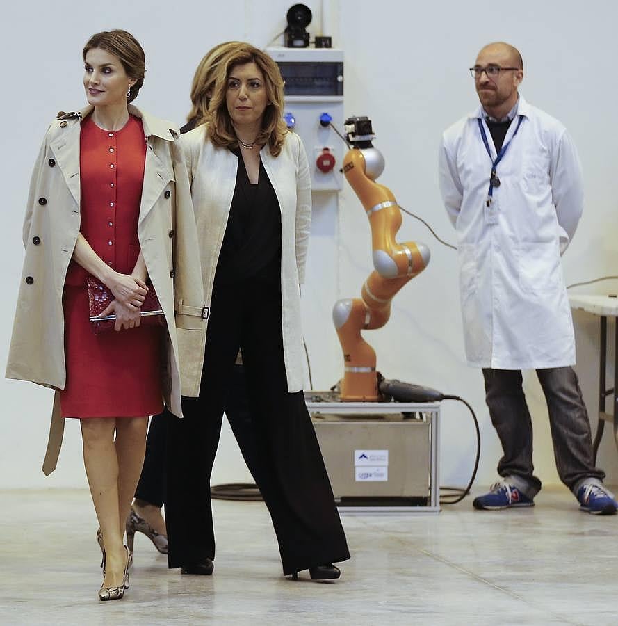 Los Reyes de España, de visita en Aerópolis