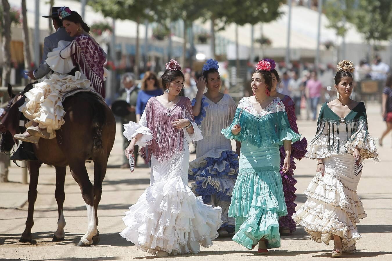 En imágenes, el ambiente del miércoles de la Feria de Córdoba