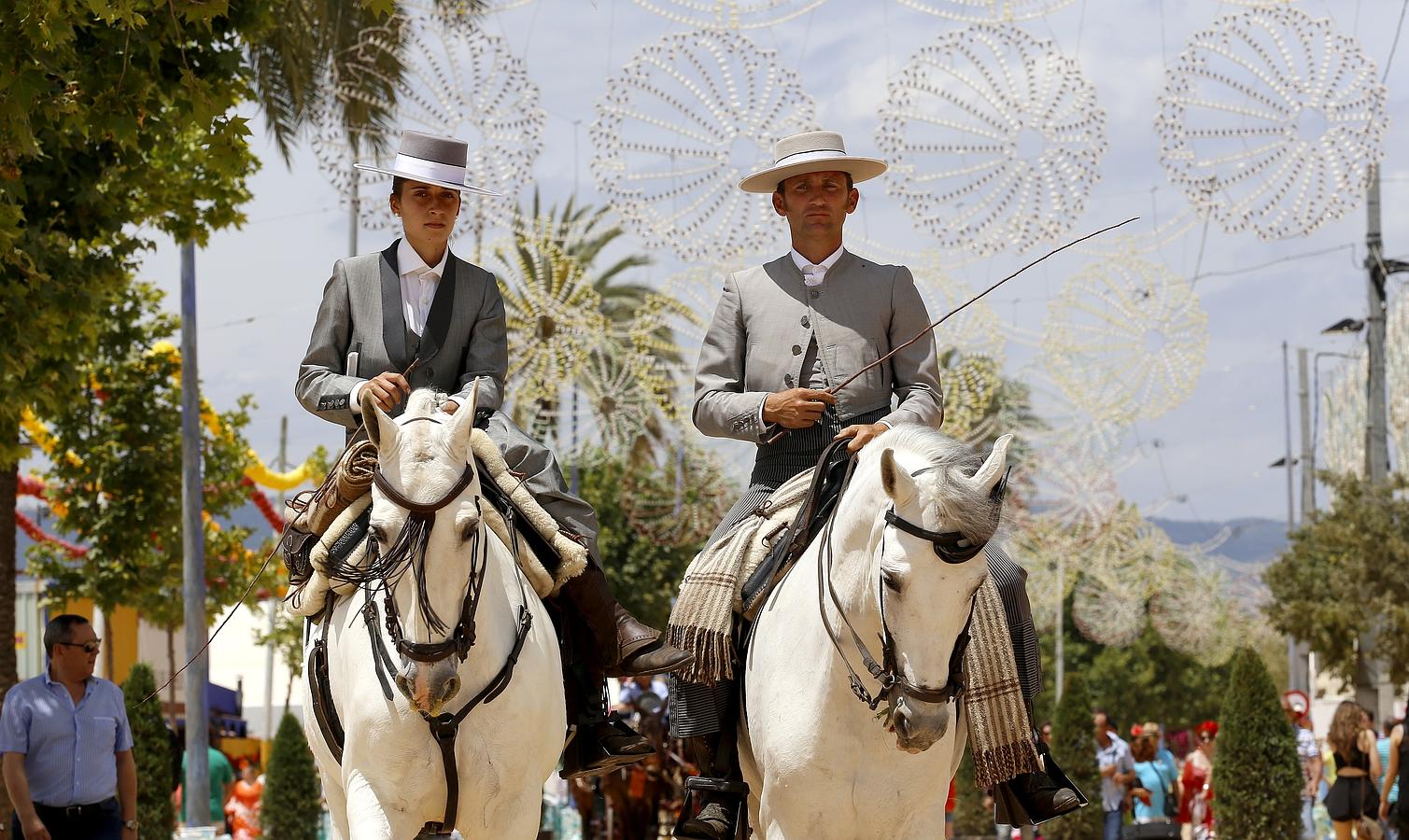 La Feria de Córdoba desde la grupa de un caballo