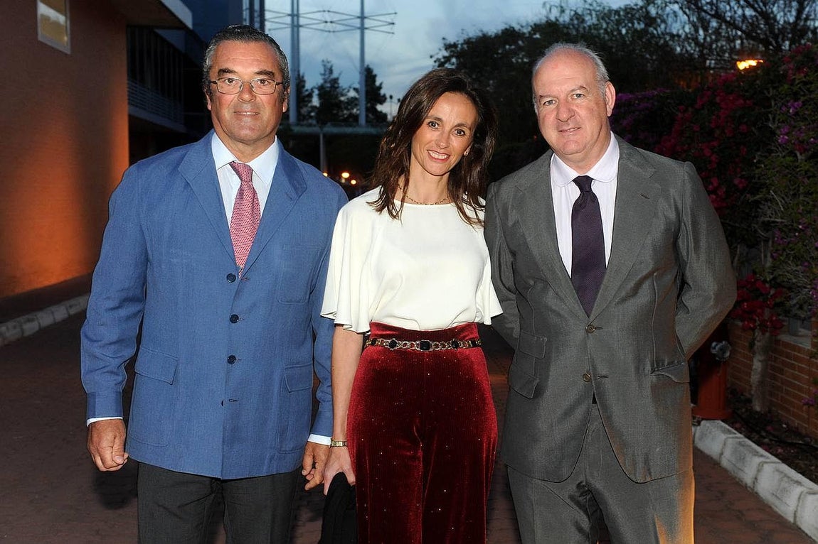 Emotivo homenaje a Fernando Carrasco, ganador del premio Manuel Ramírez