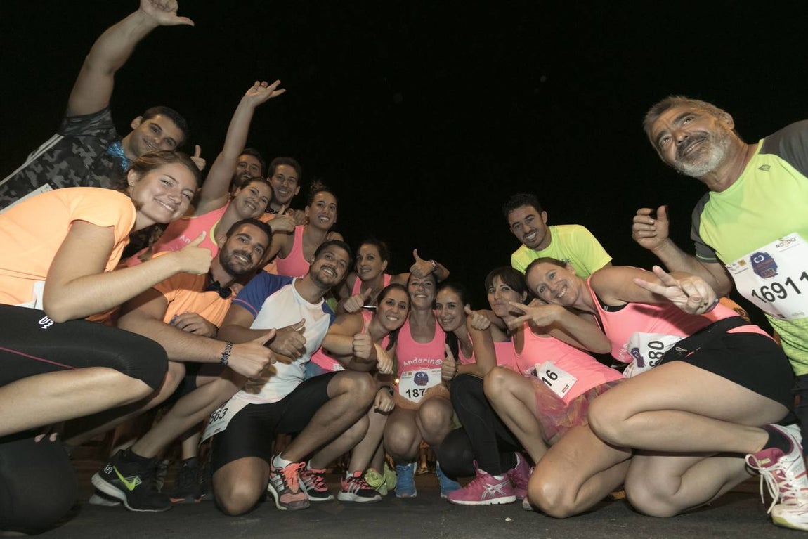 Los sevillanos disfrutan del «running» en la Nocturna